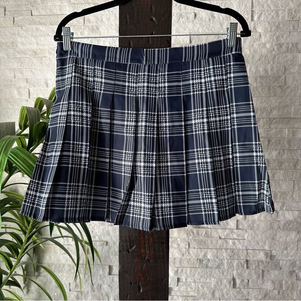 SUNNIES Side Up Schoolgirl Pleated Plaid Navy Blue Mini Skort Skirt Junior L